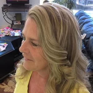 Meet your Posher, Donna